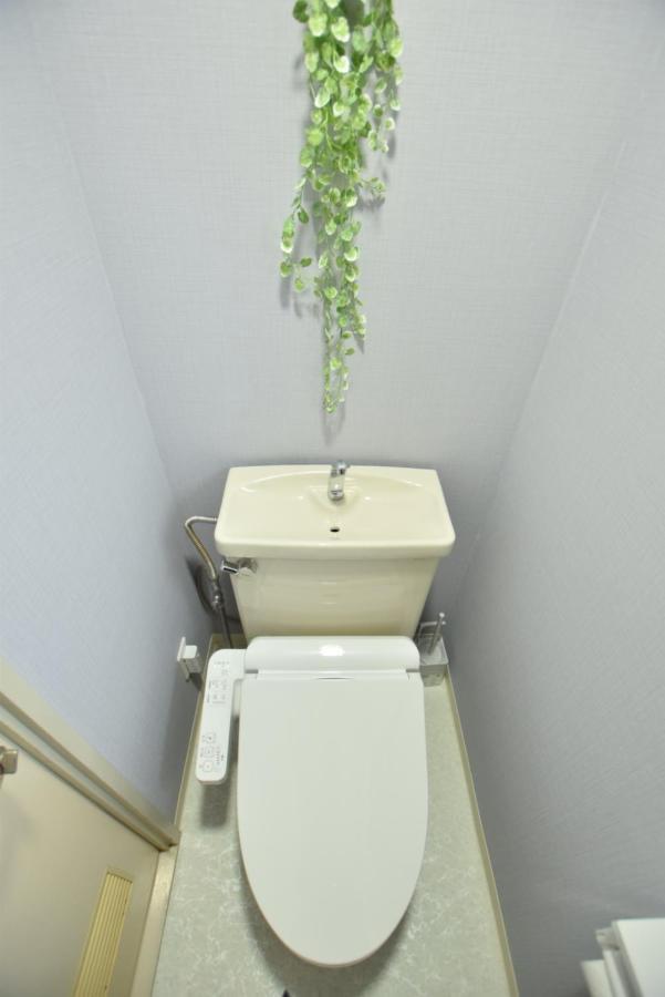 Nippombashi Art Hotel 501 Osaka Exterior photo